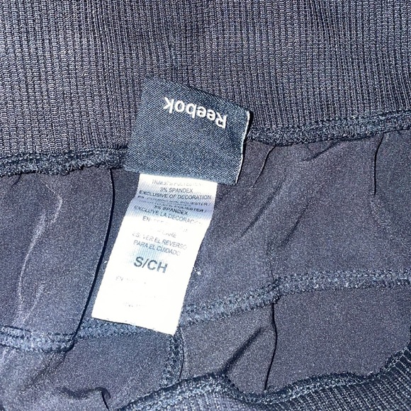 Black Joggers 💖Bundle It!💖 with White Stripe Reebok - Picture 5 of 7